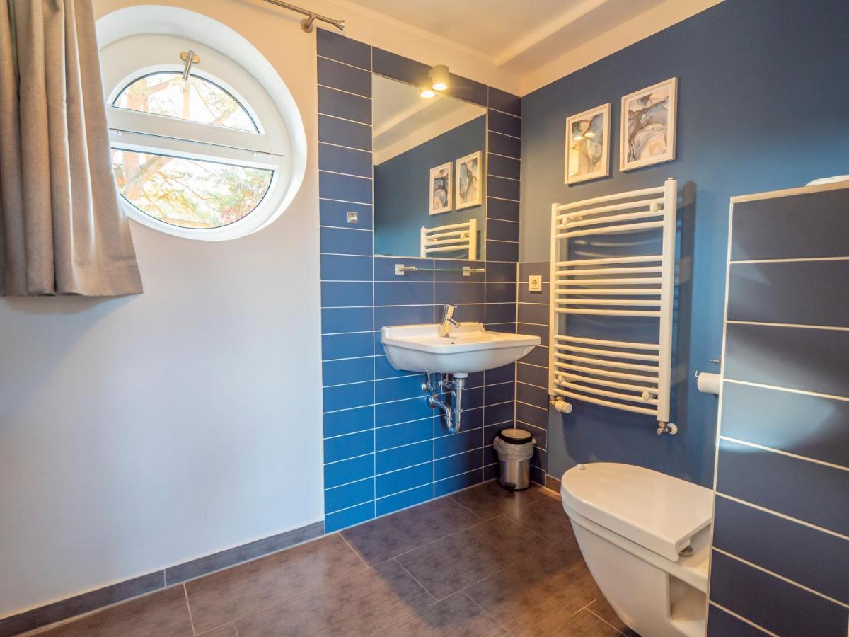 Marina Eldenburg - Ferienhauser Und Bootsverleih Am Tor Zur Muritz Waren  Extérieur photo